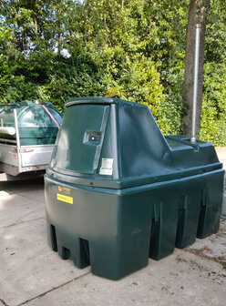 Dieseltank 2500 liter (met kap)