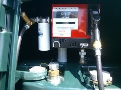 Dieseltank 1350 liter (met kap)