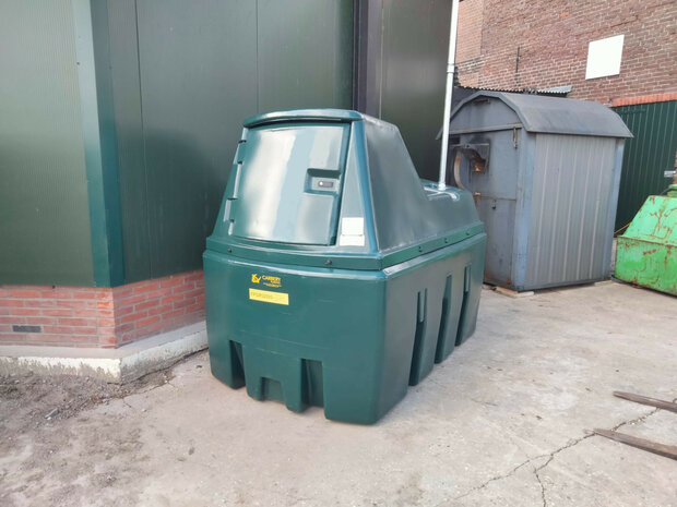 Dieseltank 2500 liter (met kap)