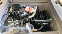Dieseltank 300 liter met 12 Volt pompset, slanghaspel en 8 meter brandstofslang