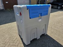 800 liter Dieseltank met 10 meter slang op slanghaspel en met 12 of 230 Volt Dieselvulpomp